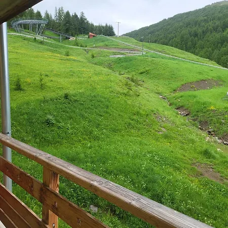 아파트 Bienvenue Chez Livia 라포