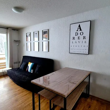 Bienvenue Chez Livia Apartment