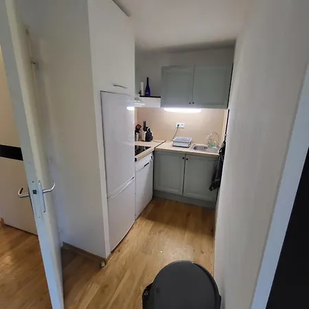 Bienvenue Chez Livia 아파트 라포